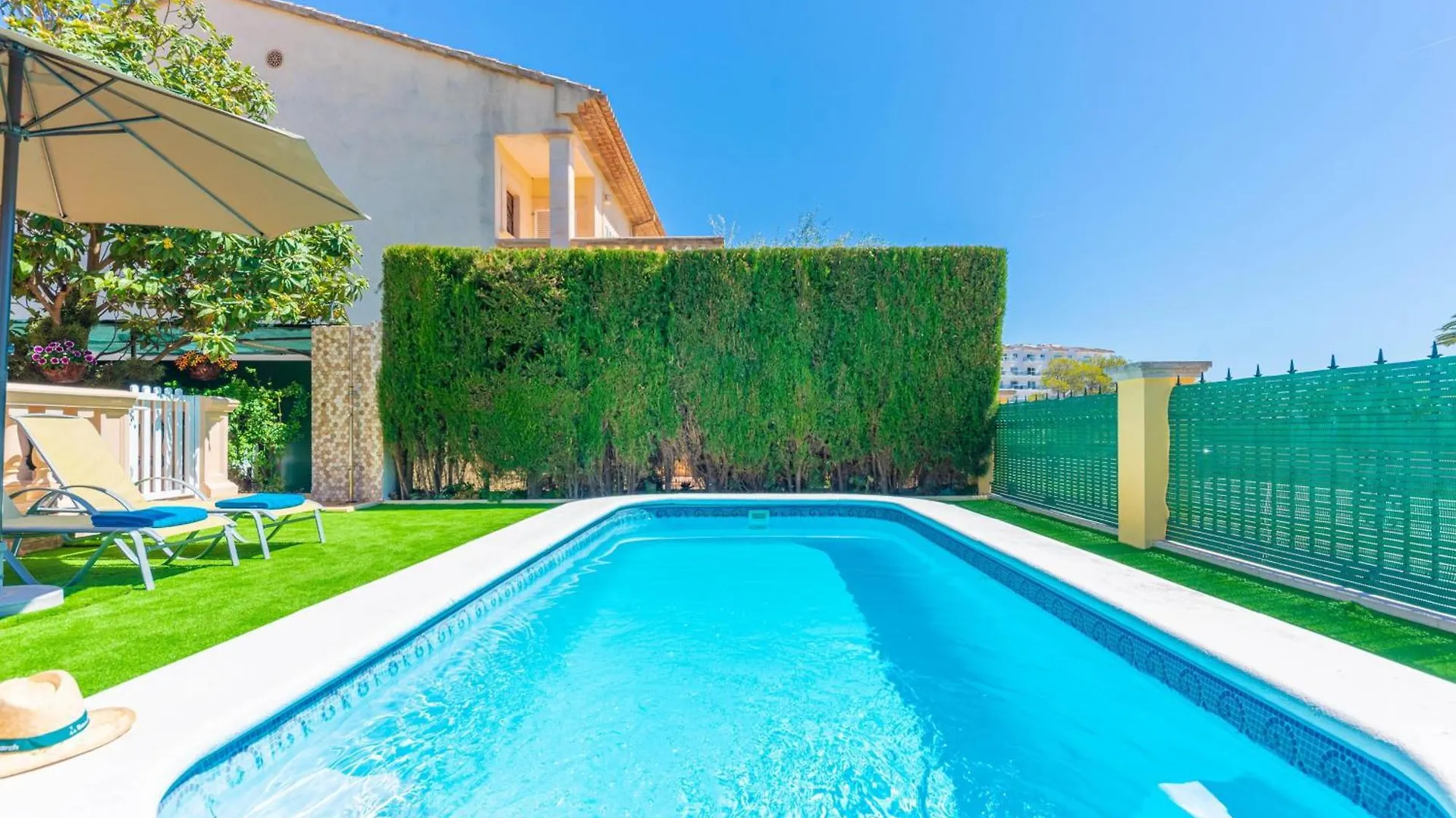 Villa Magdalena Gomila Marimon -Llac Blau- Port de Alcudia